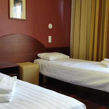 Kesaehotelli Aurora Отель 3*